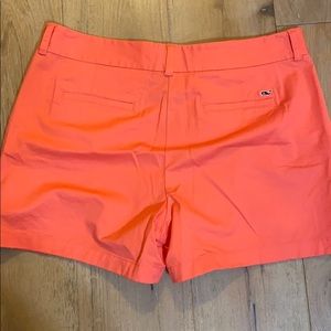 Vineyard Vines 16 XL Shorts salmon coral pink